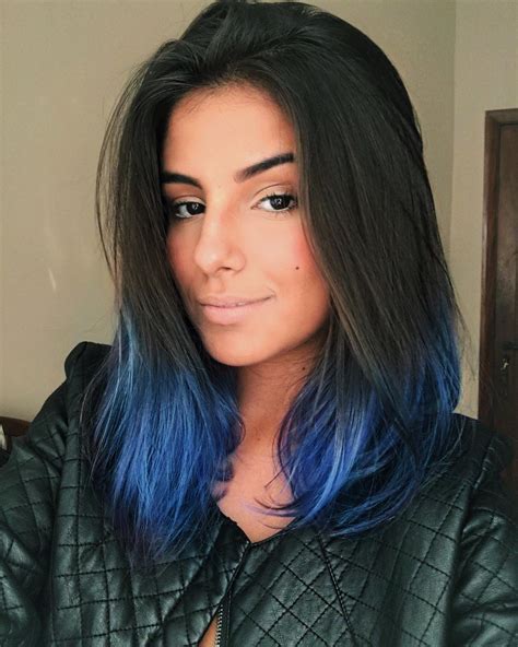 cabelo azul feminino mechas